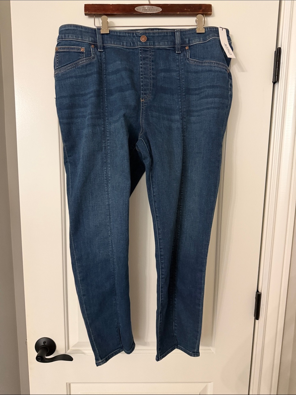 Chico's Dark Blue Straight-Leg Jeggings with Visible Seams